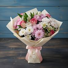 Букет цветов из:  Хризантемы, Альстромерии и Розы #REPLACE_PRED# Новоаганске